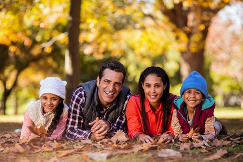 family-portrait-in-fall-web-banner